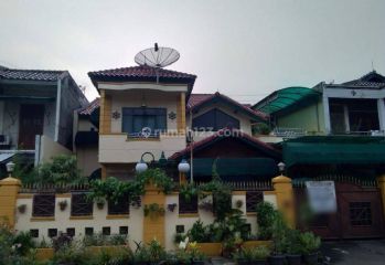 Dijual Rumah Besar Siap Huni di Pondok Bambu Jakarta Timur