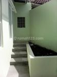 thumbnail-rumah-baru-minimalis-2-lantai-view-bukit-dan-kota-murah-11