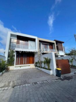 House Sale Rumah Modern di Ungasan , Kuta Selatan