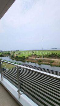 Rumah Mewah Favorite Golf Island