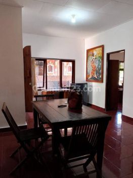 Rumah di area Sanur 1 lantai semi furnish