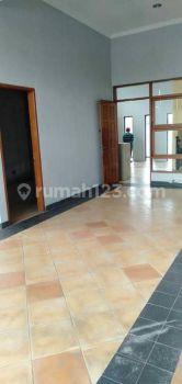 Dijual Rumah 3½ lantai Cocok untuk Home Industri di Kembar Bandung
