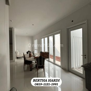 Rumah Dicluster Pasadena Gading Serpong Dekat Mall Cartenz Gading