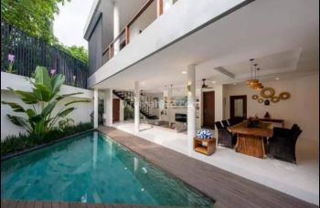 Dijual Villa Mewah di Lokasi Premium Selangkah Ke Pantai Seminyak