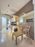thumbnail-apartemen-green-bay-pluit-2br-semi-furnished-view-inner-court-9