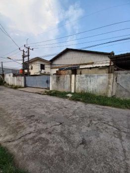 DISEWAKAN GUDANG LUAR KAWASAN