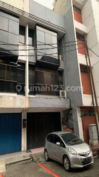 Ruko Bangunan 3lt  jl. Mangga dua raya, Mangga Dua HGB - Hak Guna Bangun 114 m²