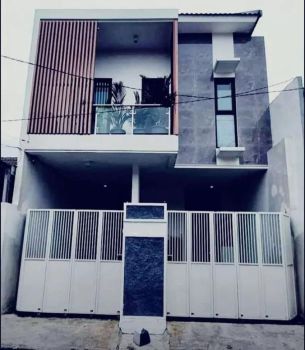 Dijual Rumah 2 Lantai Lokasi Perum Green Mansion Ngingas Waru, Sda