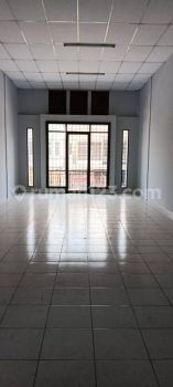 Ruko 2 Lantai Siap Pakai di Komplek Mekar Wangi Bandung