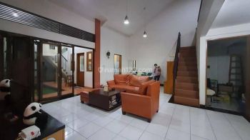 Turun Harga Rumah Nyaman 2 Lantai Batununggal Dalam Cluster Favourite