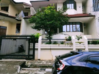 Dijual rumah di Bukitsari Semarang Selatan lingkup elite