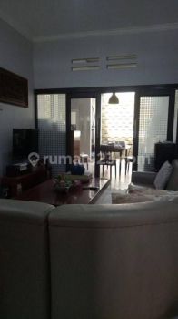 Sell Rumah: Rumah di Antapani