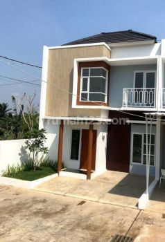 Rumah secondary nyaman dlm komplek perumahan Villa Dago Pamulang.