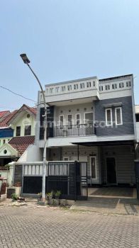 Rumah di Puri gardena jak bar 3 Lantai SHM kt 7 siap huni