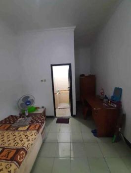 Rumah Induk Ada 8 Kamar Kost Sudah Terisi 5 Menit Kampus UI