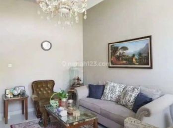 Disewakan Cepat Rumah Lux Semi Furnish Komplek Buahbatu