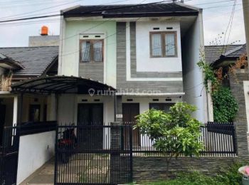 Disewakan Rumah Cantik Siap Huni Dalam Komplek Buah Batu Bandung