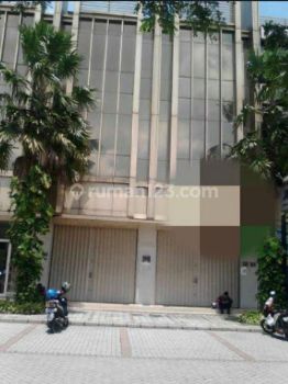 Ruko Venice Golf Lake Gandeng 2 Hadap Jalan Raya