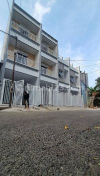 Ip2781 Rumah Baru Tanjung Duren Bebas Banjir Dekat Ke Central Park