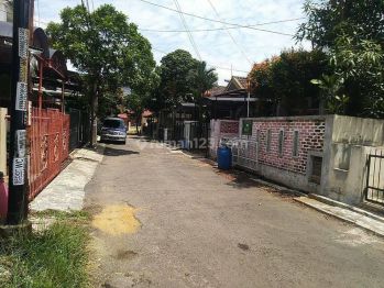 Rumah dikontrakkan furnished di Antapani