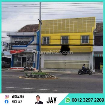 Ruko Minimalis 2 Lantai Pinggir Jalan Tengah Kota