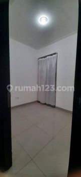 Sewa Rumah Pik 2 Ukuran 6x10 Cluster Bagus 2 Lantai Ada Ac 3 Unit