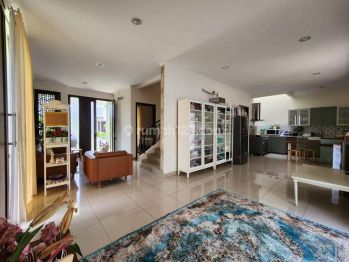 Rumah Summarecon Bandung 2 Lantai Yang Asri Lokasi Strategis