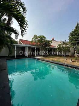 Rumah Kemang Selatan, Jakarta Selatan For Rent