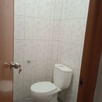 Disewakan Ruko Rendeng 2 Lantai di Cigadung