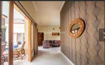 Villa 3 Bedrooms For Longterm Rent In Kerobokan Area Rk9