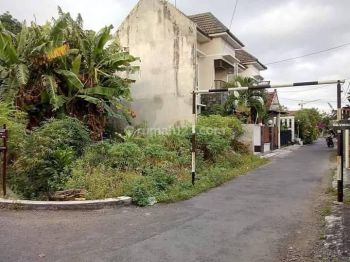 Tanah pekarangan Nitikan baru kodya jogja