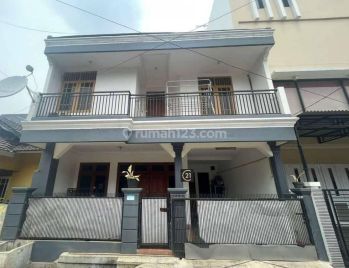 Turun Harga! Rumah Cantik 2 lantai Di Pulo Sirih, Galaxy, Bekasi