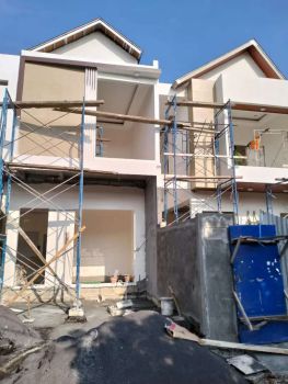 DIJUAL RUMAH BARU MANYAR MODERN SCANDINAVIAN .