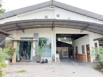 GUDANG DI SEMARANG TIMUR