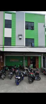 3.40. Dijual Ruko di Jalan Daeng Tata Raya, Makassar.