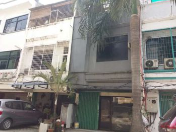 Dijual ruko di kedoya pesing 4x15 dekat taman ratu