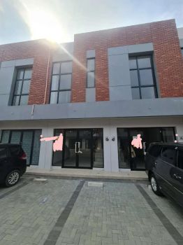 Ruko Yc hub Bsd disewakan