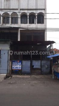 Disewakan ruko 3 lantai di ciledug, kebayoran lama
