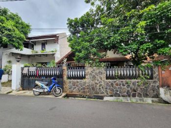 Rumah Tua Murah di Jl Haji Radin, Petukangan Utara,pesanggrahan