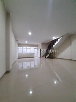 Ruko Baru 2lt Batununggal Indah Estate