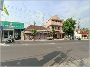 650 Meter Xt Square Jogja, Tepi Jalan Utama, Depan Spbu Gambiran