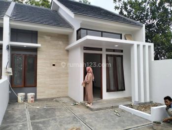 Rumah Bagus Siap Huni di Panggulan, Pengasinan, Depok