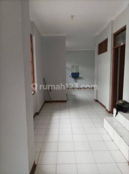 Disewakan Rumah  tengah kota di Sayap pasirkoja Bagus