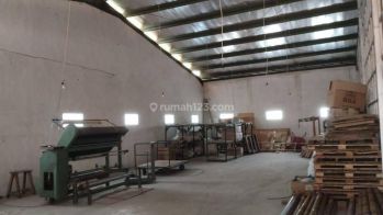 PABRIK AKTIF AKSES CONTAINER 40 FT LT 6000 m di MAJALAYA