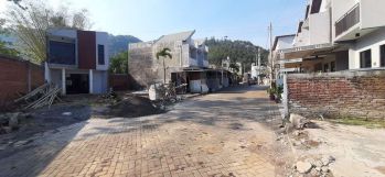 tanah di jual dalam perumahan Alun-Alun dan dekat al izzAH