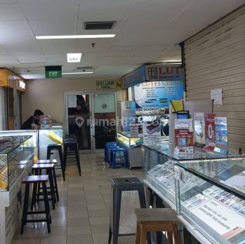 Kios Itc Cempaka Mas Lt. 4 Blok F Huk Dekat Pintu Masuk Parkir
