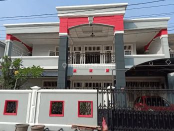 Rumah Cantik 2 Lantai Area Duri Kepa Jakbar