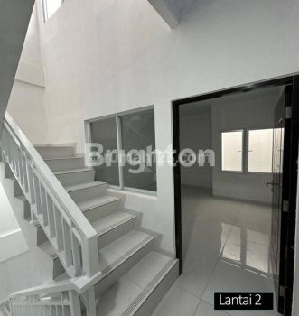 RUMAH TANJUNG DUREN, BARU 3 LANTAI BEBAS BANJIR, LOKASI STRATEGIS