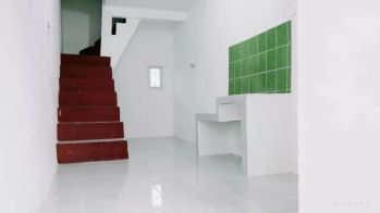 Rumah di Jelambar siap huni dan Bebas banjir