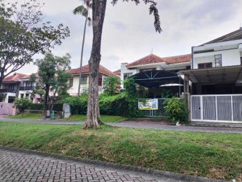 Di Jual Rumah Hitung Tanah Lokasi Bagus Strategis